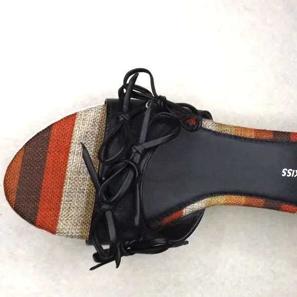 💥SALE💥French Kiss Unique Wedge- Women's 7 - Picture 5 of 10